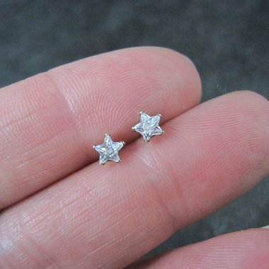 Vintage 4mm Star Cz Stud Earrings 14K Gold Filled New Old Stock